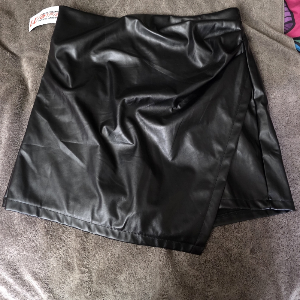 WetFit Women's Black Athletic Skort Size XXL Activewear Short Stretch